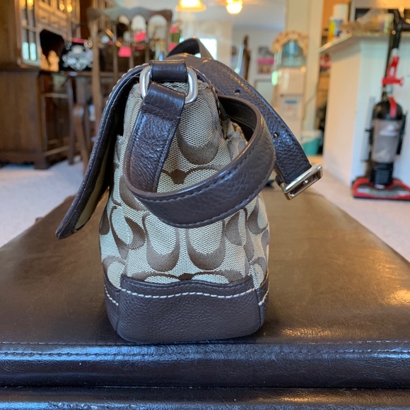 Bag - Picture 2 of 5